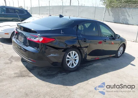 2025 Toyota Camry Le z USA, uszkodzony, nr VIN 4T1DAACK0SU532972
